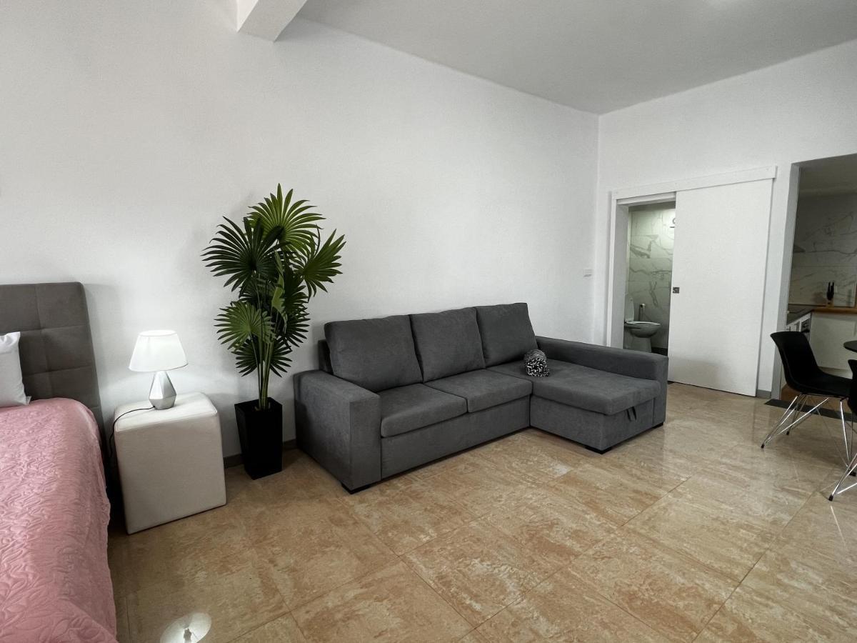 Studio Home Away From Home Канисал Экстерьер фото