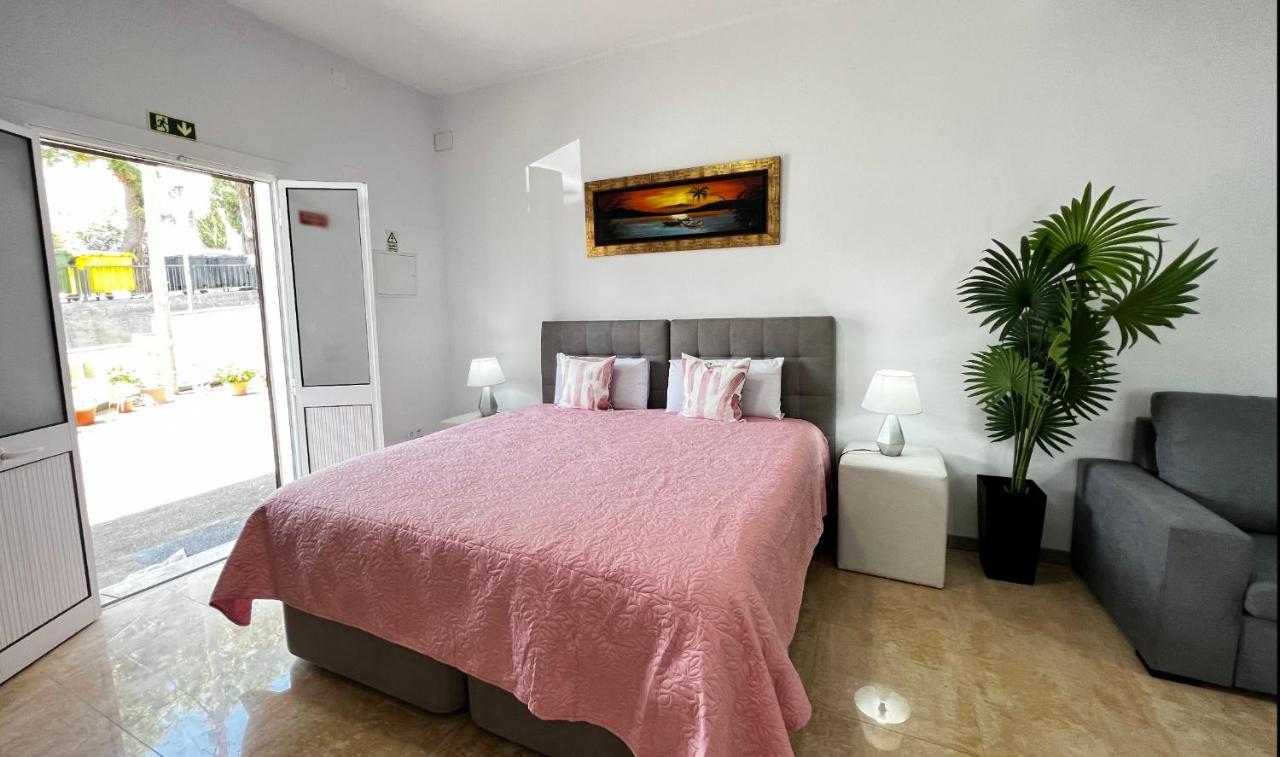 Studio Home Away From Home Канисал Экстерьер фото